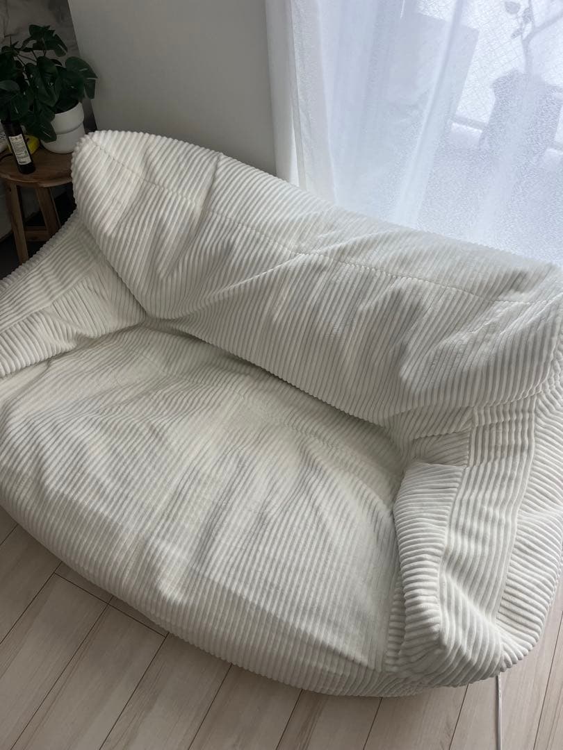 LOOSY ビーズソファ　2人掛け　アイボリー