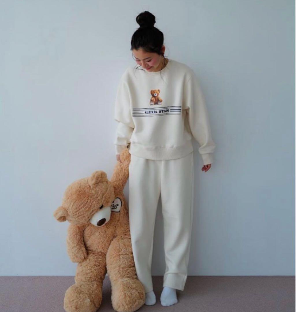新品　alexiastamスウェット上下