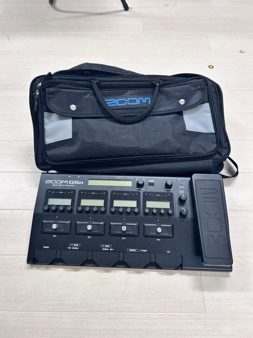 ヤ*ン様 Zoom G5n ギター　マルチエフェクター キャリングケース付き