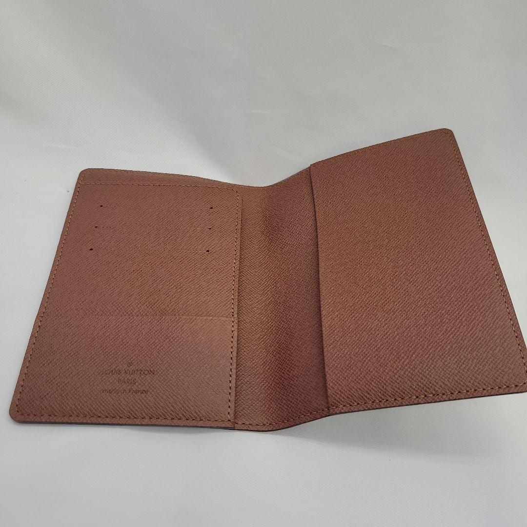 ルイヴィトン　モノグラム　パスポートケース　M60181