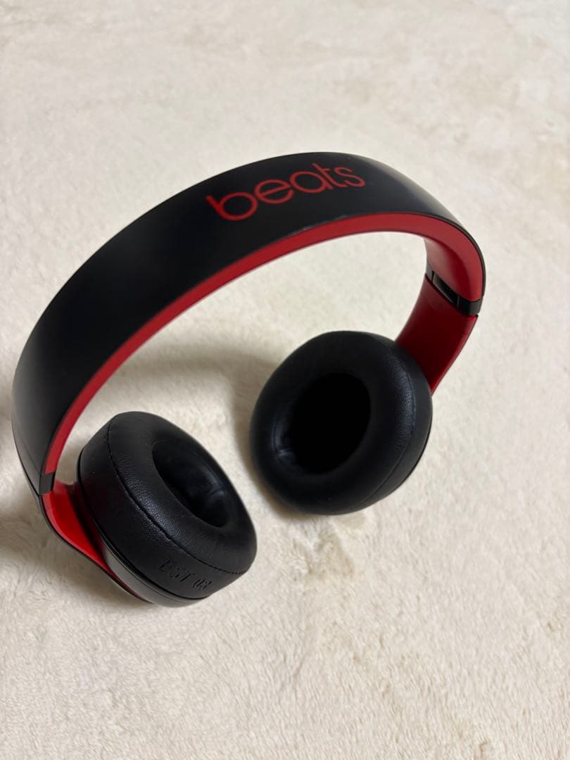【美品】Beats Studio3 Wirelessヘッドホン