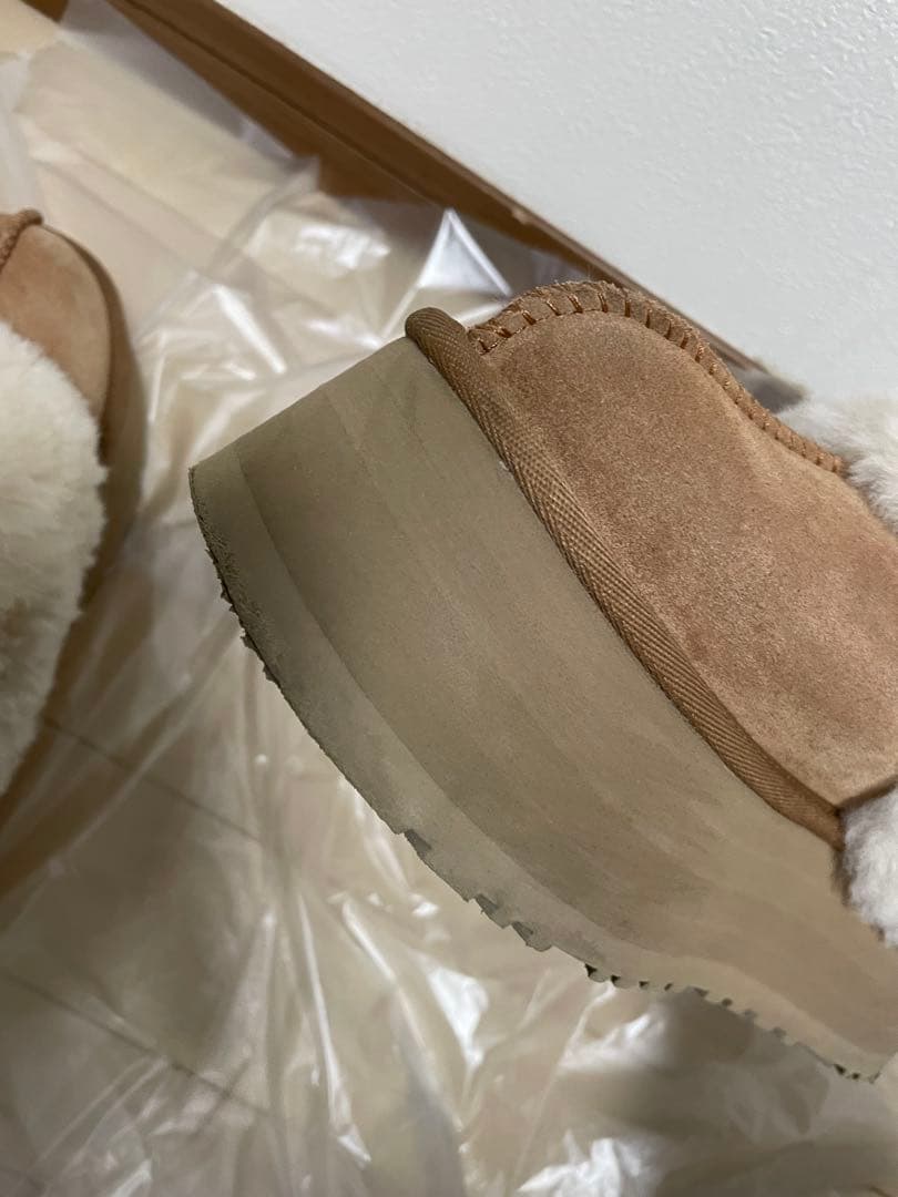 ugg ファンケット　24cm 厚底　ムートン　スリッポン　チェスナット