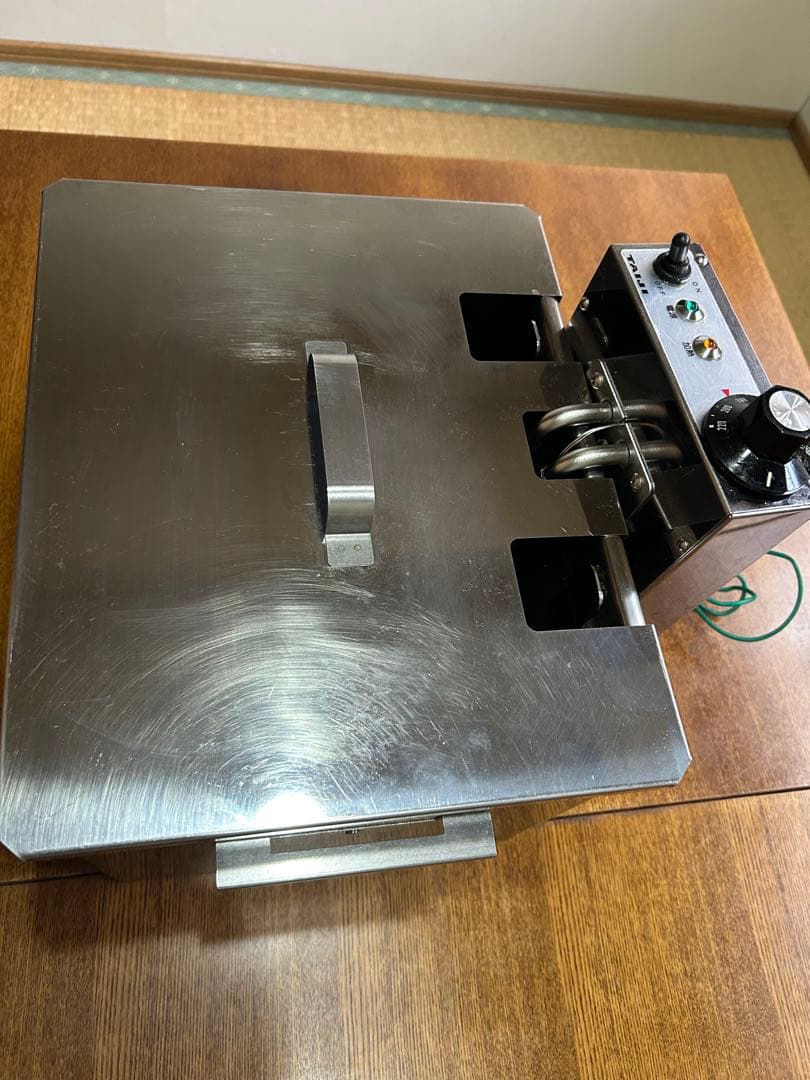 タイジ　電気フライヤー　TF-40A 2バスケット