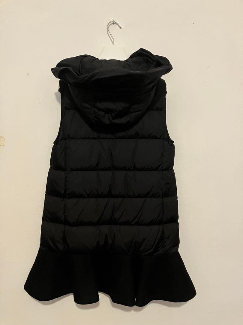 Moncler モンクレール　ダウンベストとコート　Euphemia ブラック