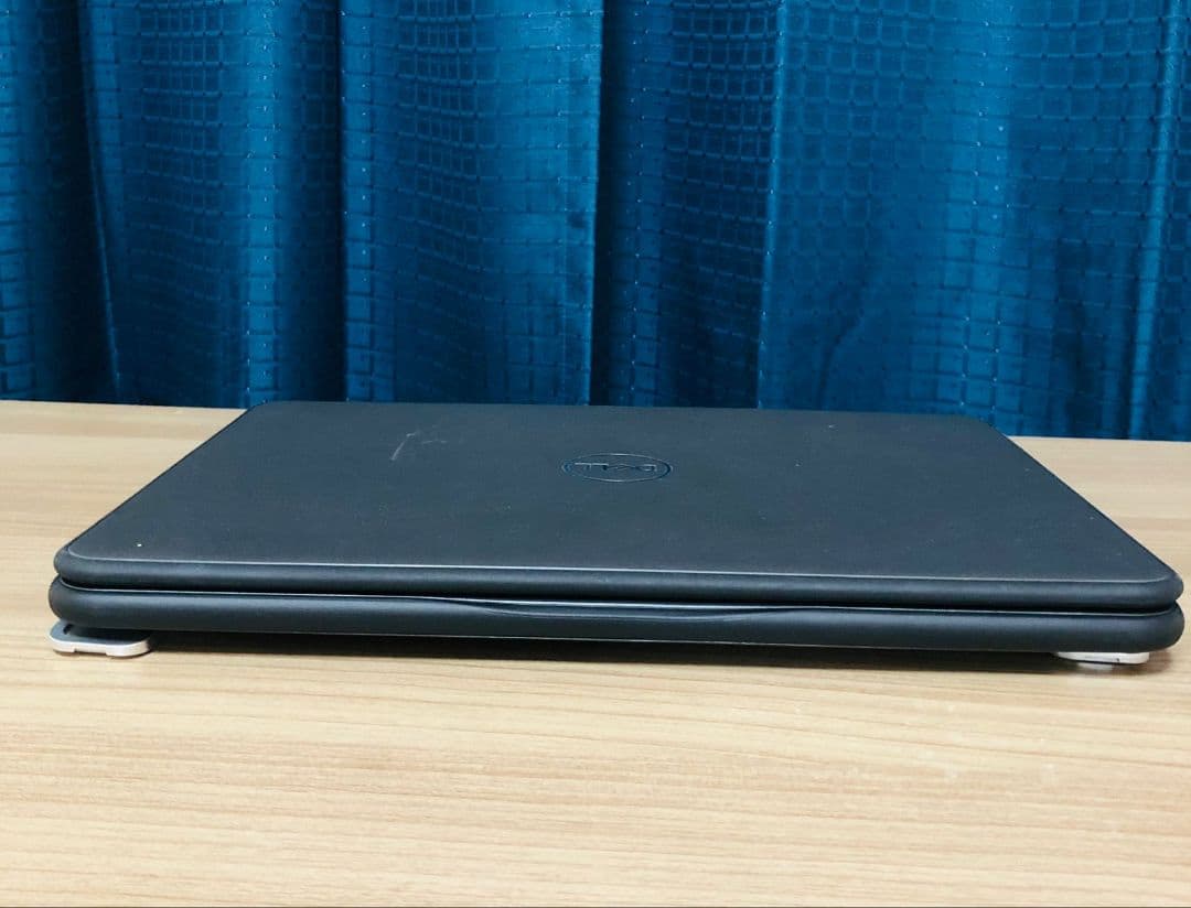 DELL Latitude 3310 タッチスクリーン ノートPC