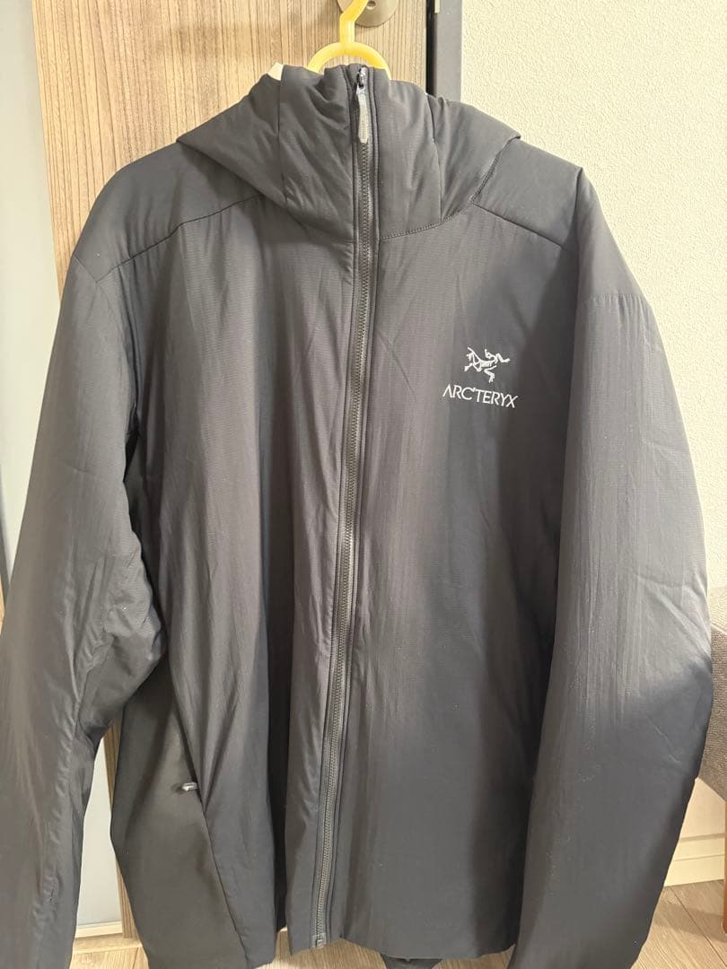 最終値下げLサイズ、アークテリクス アトム LT フーディ旧型