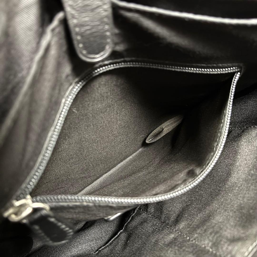 えびふらいCOACH チャールズ メッセンジャーバッグ シボ革黒 A4