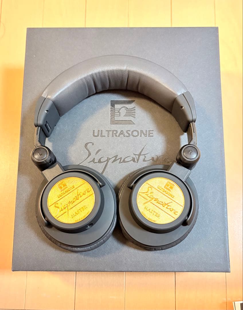 ⭐︎レア 美品 ULTRASONE Signature Master 初代