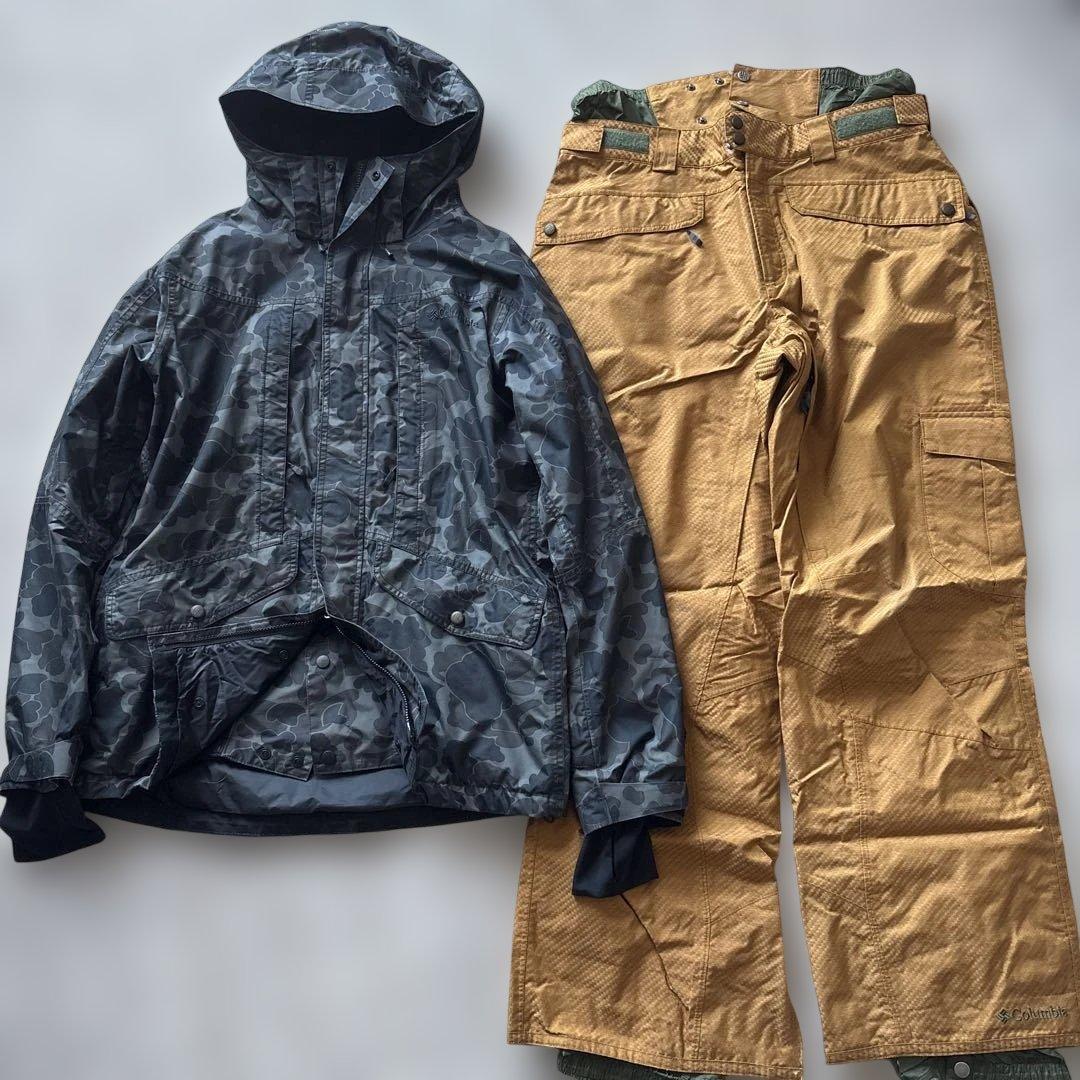 コロンビア【セットアップ】スノーボードウェアL オムニテック　カモフラ　ベージュ