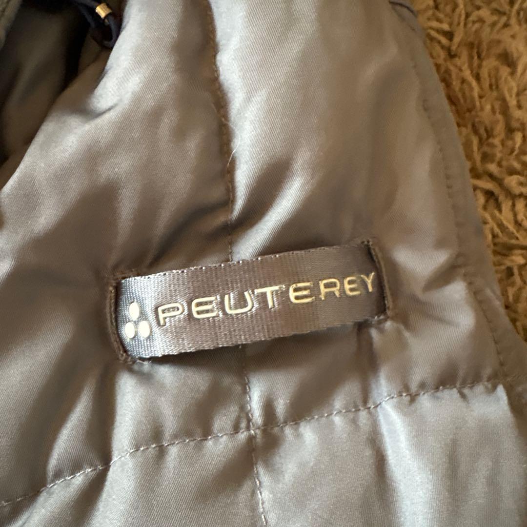 PEUTEREY グレー ダウンジャケット　42サイズですが細身の為日本M位です