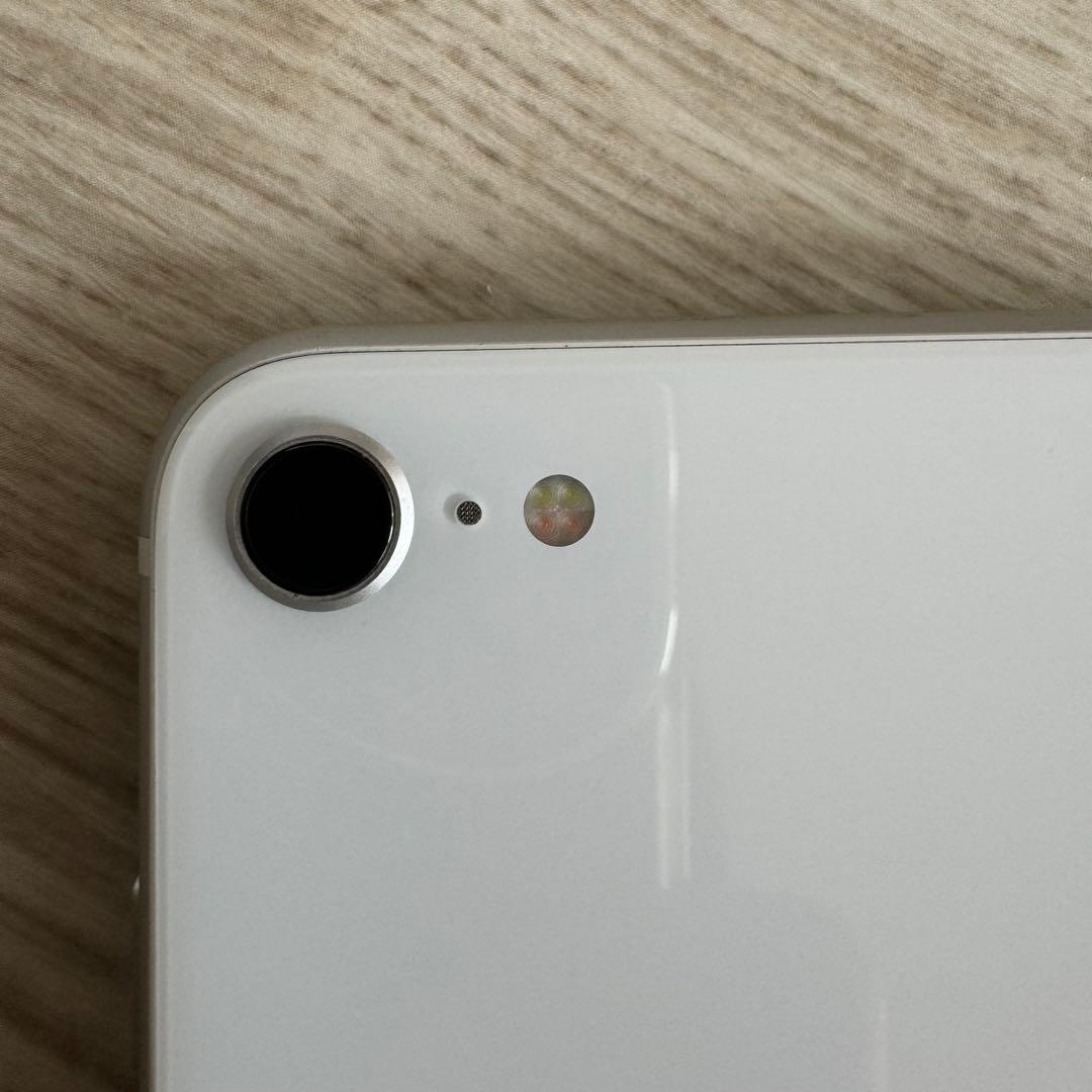 iPhone SE （第2世代） 128GB ホワイト SIMフリー