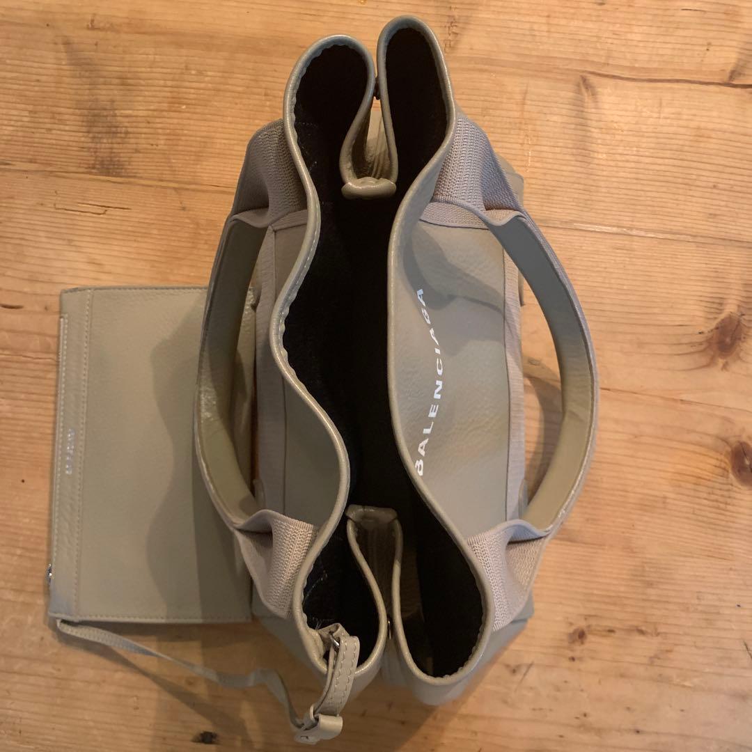 美品BALENCIAGAバレンシアガ　レザートートバッグ　ベージュ系