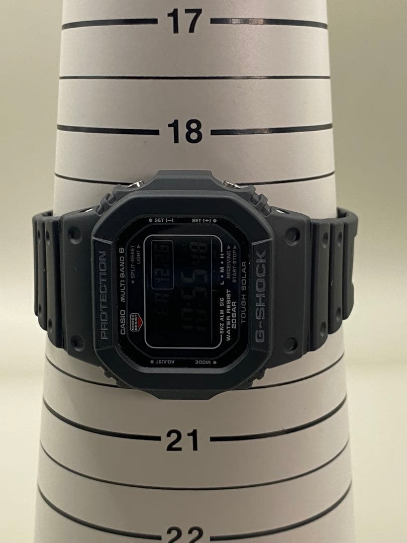 [美品]CASIO G-SHOCK ソーラー ブラック腕時計 GW-M5610U