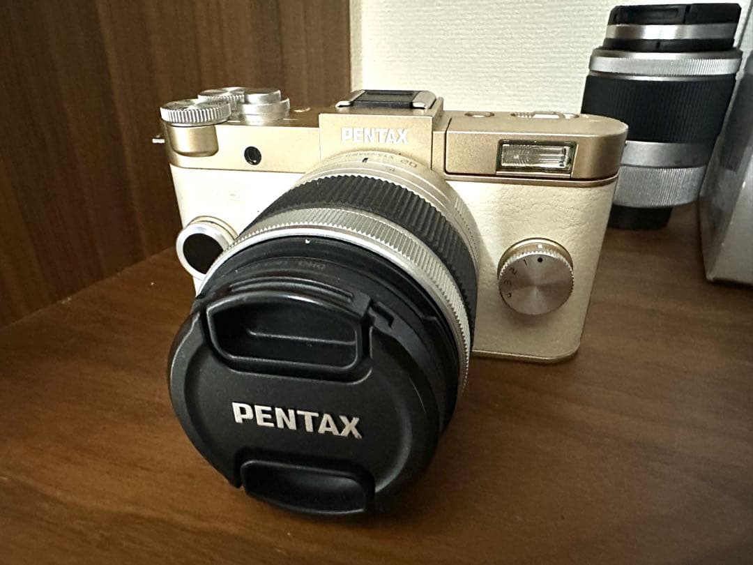 PENTAX Q-S1 ゴールド 2レンズ付き
