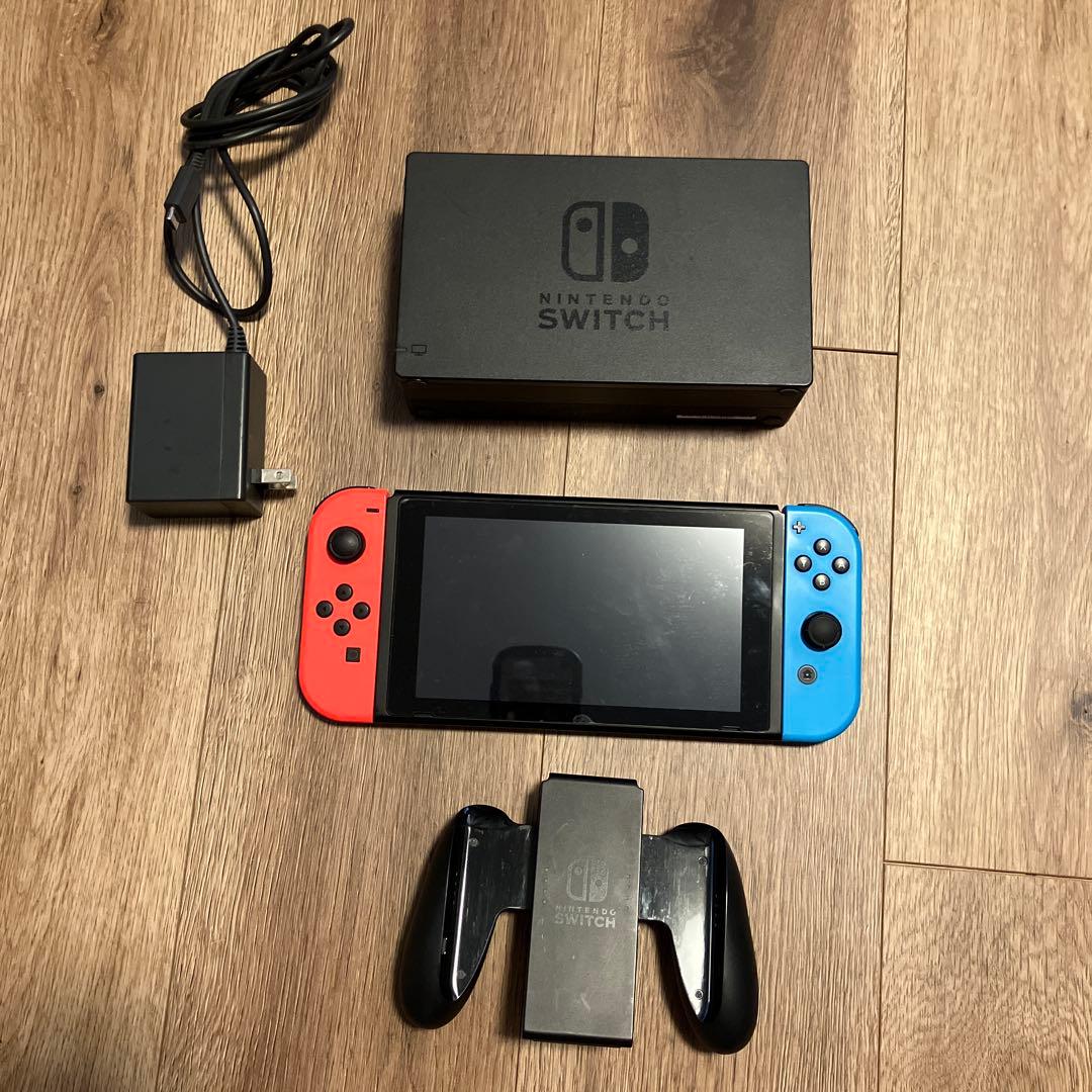 箱無し: Nintendo Switch 本体 赤/青 ジョイコン付き