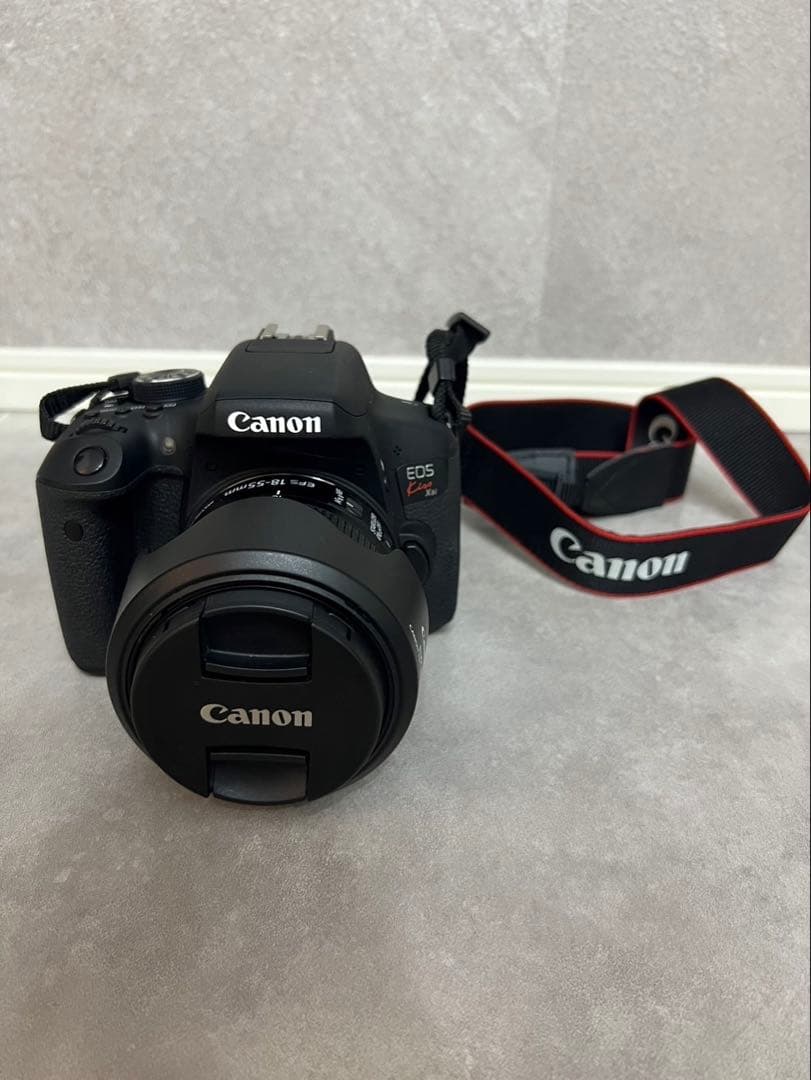 Canon EOS Kiss X8iデジタル一眼レフカメラ