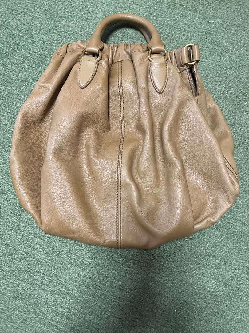 miumiu バッグ
