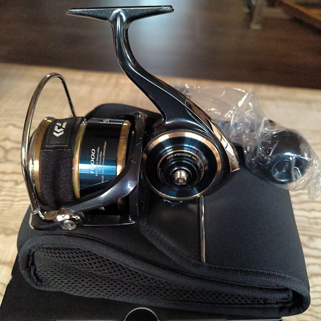 Daiwa ソルティガ18000Pスピニングリール 専用ケース付き