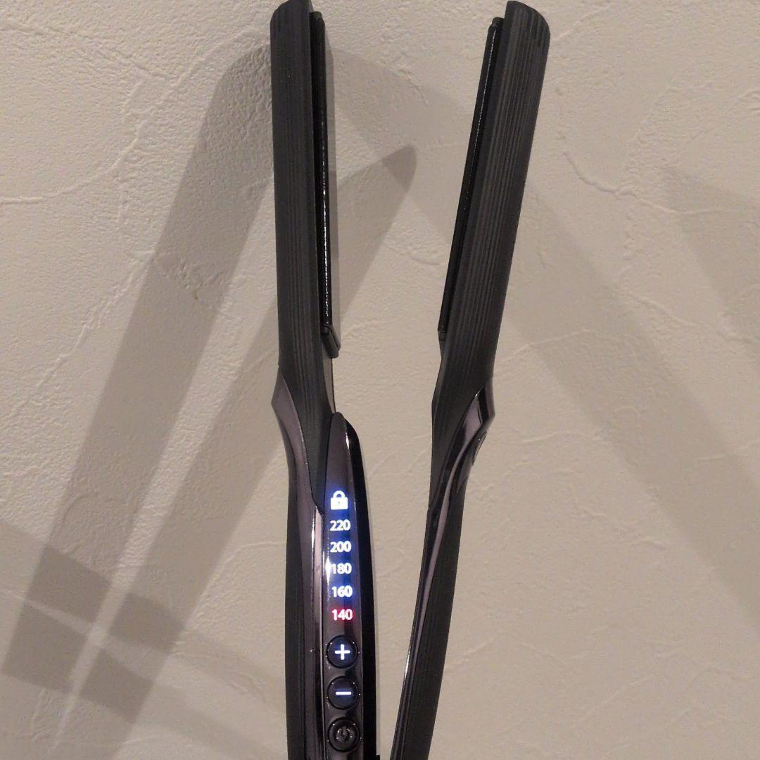 Refa ストレートアイロン Pro 2023年 RE-AT-03A スタンド付