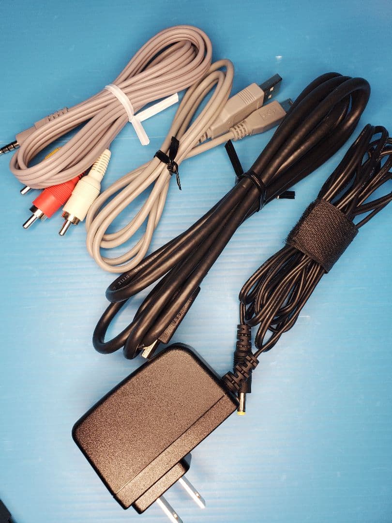 美品 JVC Everio GZ-HM33-S 純正バッテリー×2個