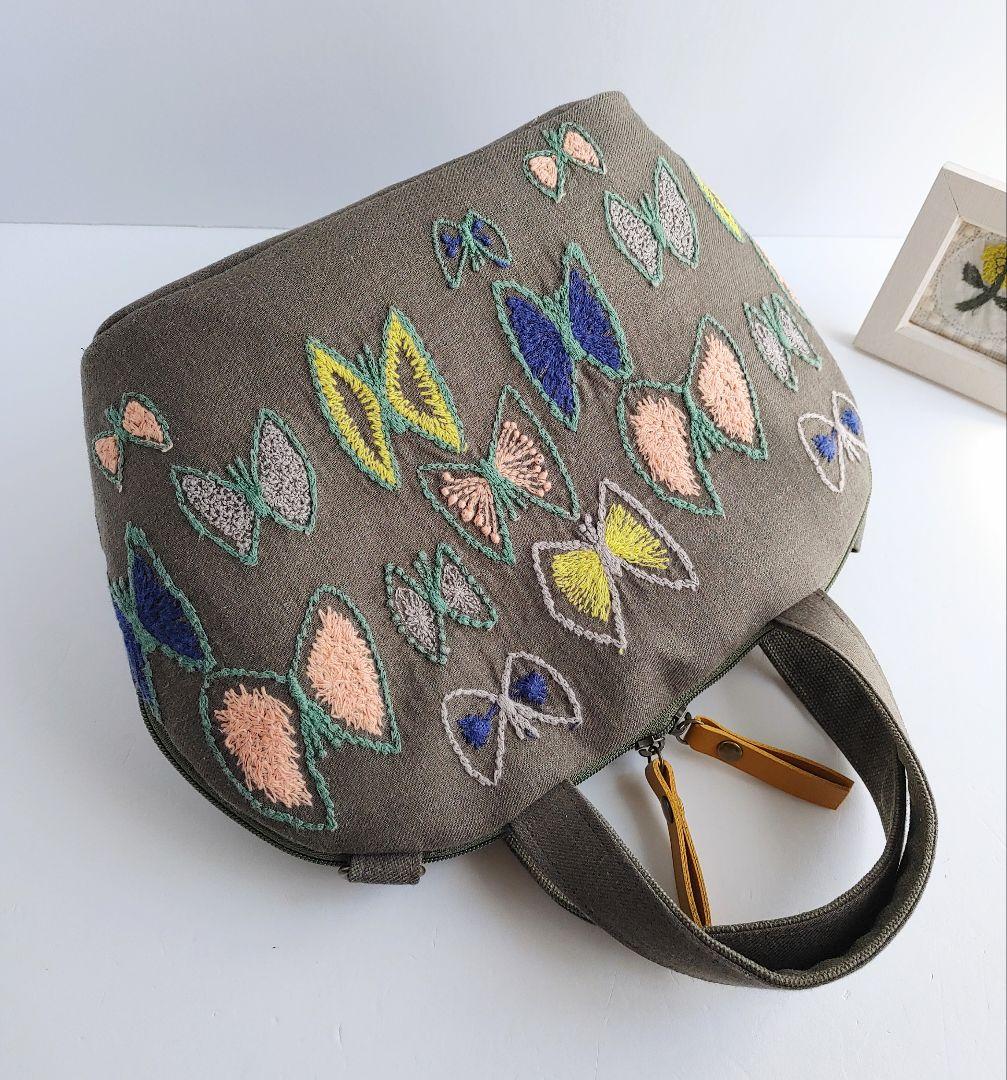 ミナペルホネン　レア　sky flower　ミニサイズまるいショルダーバッグ　秋