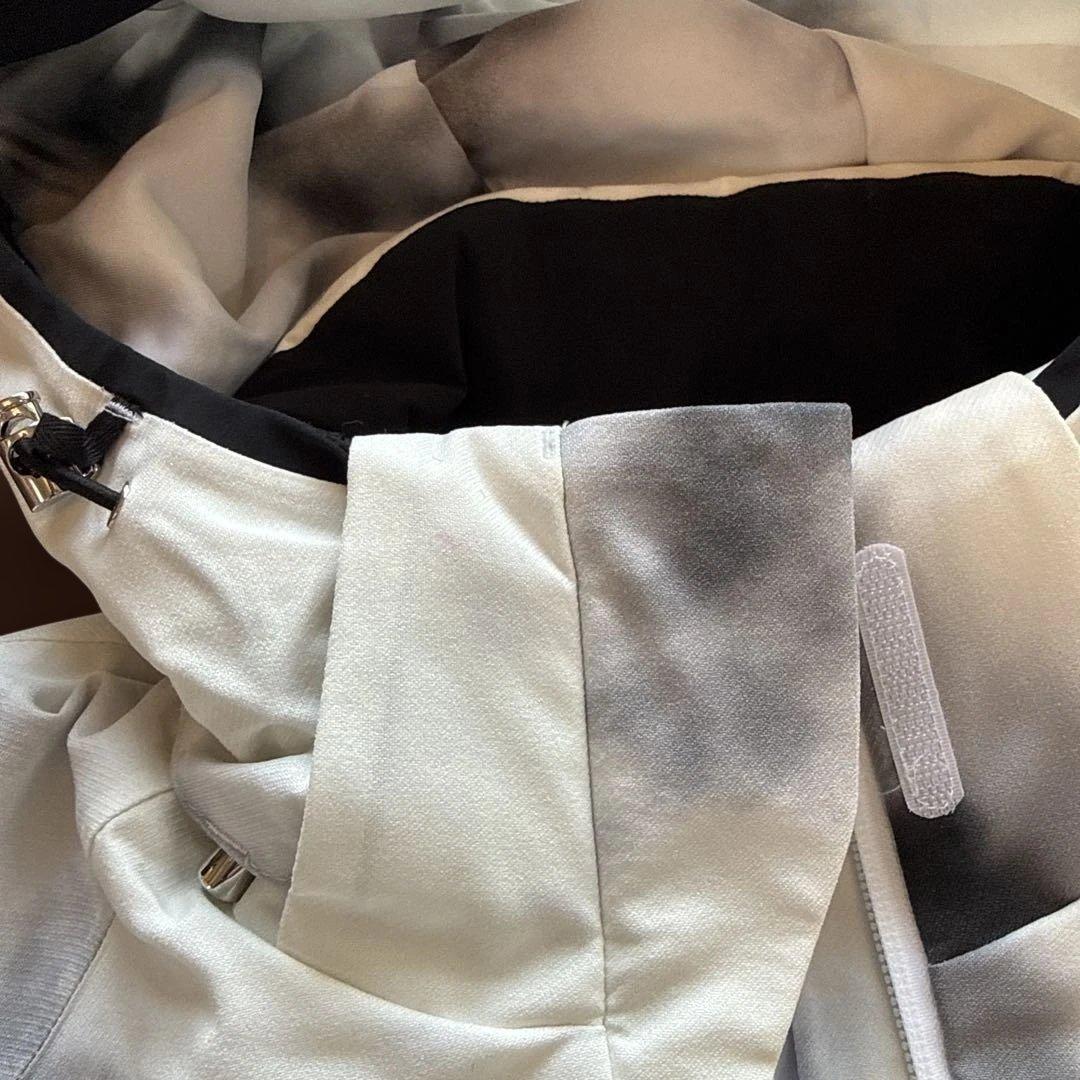 新品 フェニックスphenix スキーウェア 女性用 ホワイトP3(M-L)