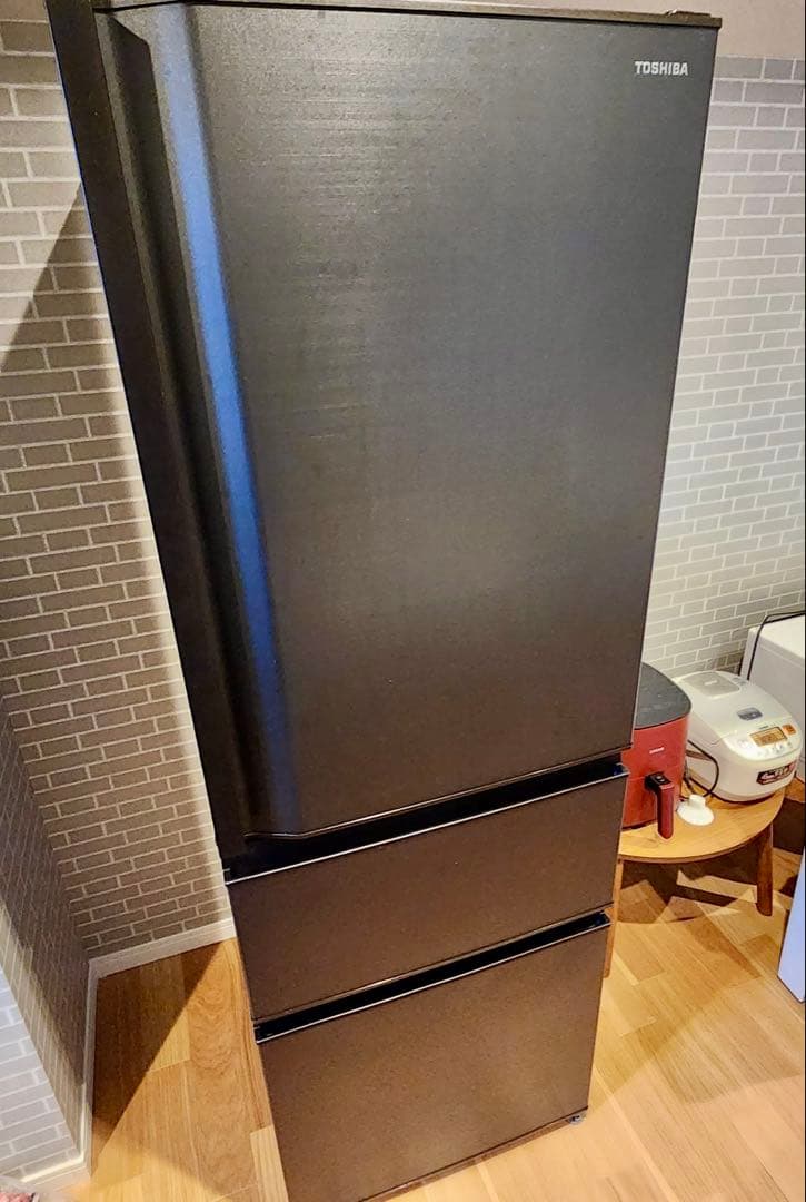 2022年製東芝3ドア冷蔵庫356L自動製氷GR-T36SC(KZ)