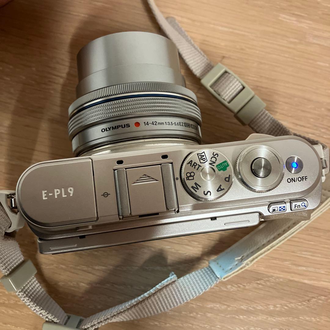 OLYMPUS PEN E-PL9 ミラーレスカメラ ゴールド