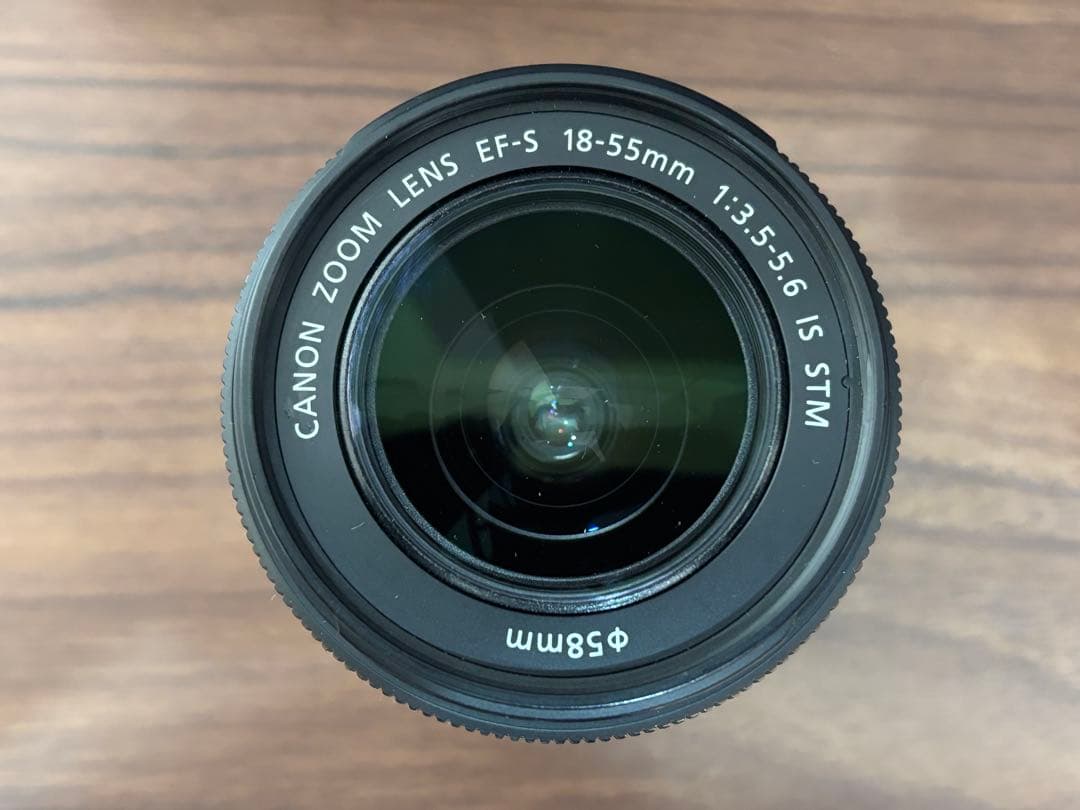 Canon EOS Kiss X7 デジタル一眼レフカメラ　ダブルズームキット