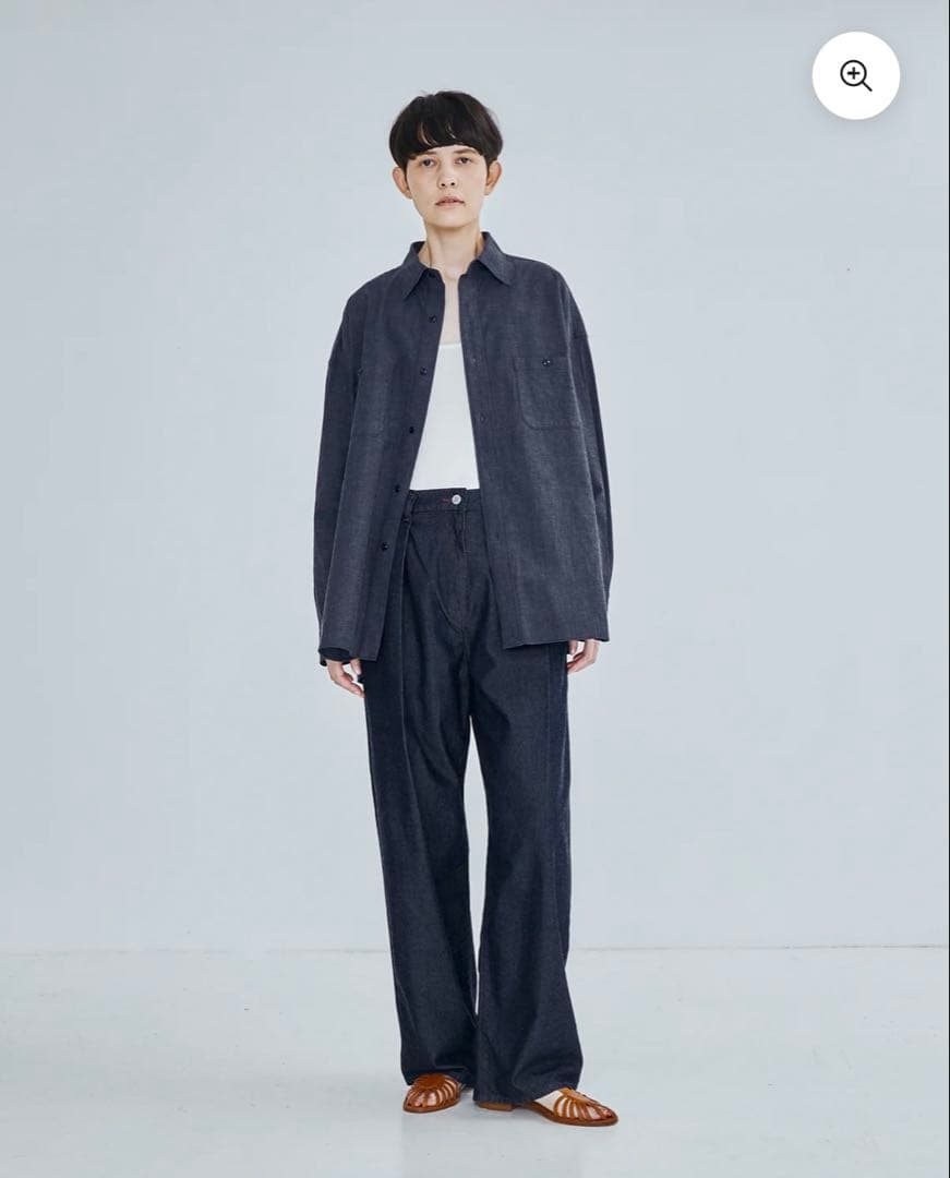 TICCA ライトデニムタックワイドパンツ　ネイビー　size①