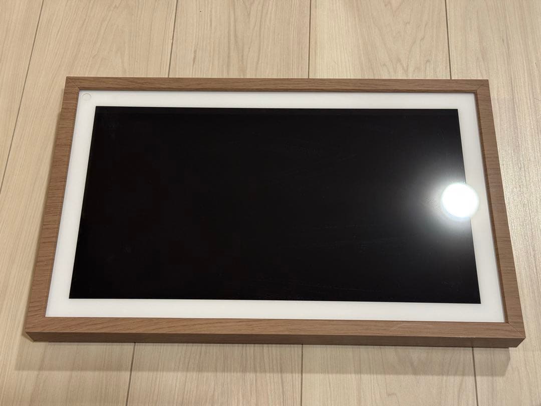 Echo Show 15 第一世代　パネルフレーム、壁美人付属