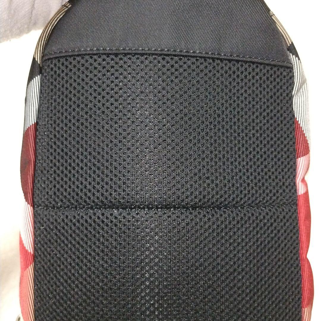 【美品】ブラックレーベルクレストブリッジ チェック柄 ロゴプレート ボディバッグ