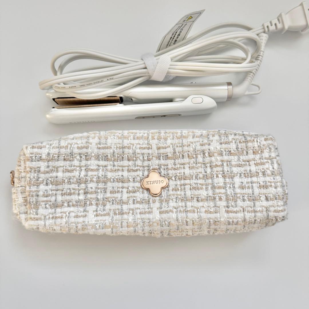 【美品】KINUJO 海外対応 ミニアイロン ドゥー MINI IRON