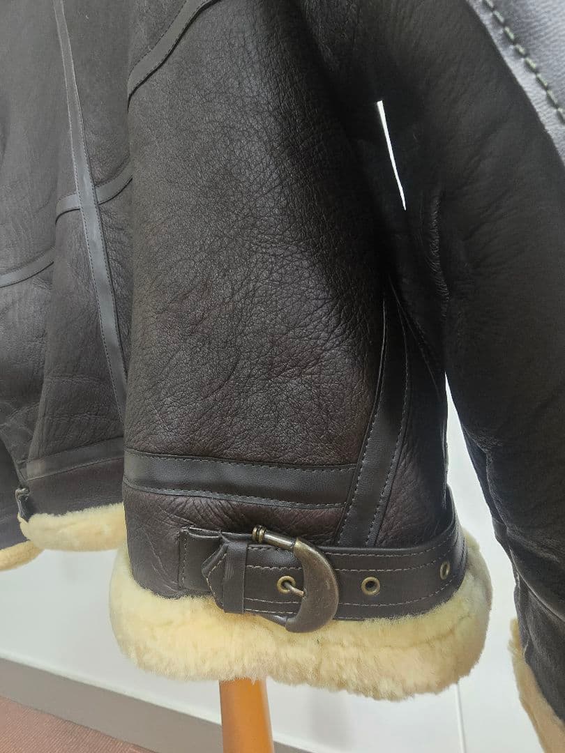 美品 B3 ムートンジャケット ダークブラウン Searling