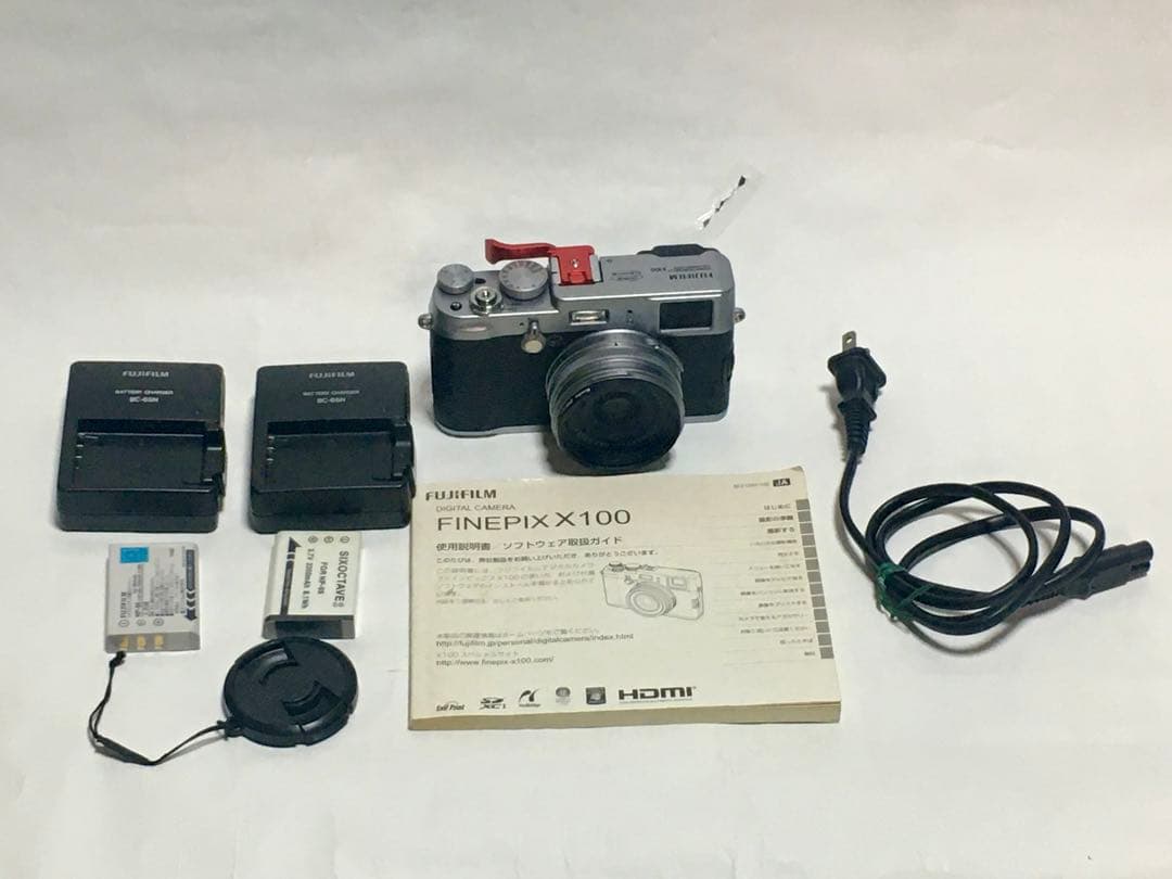FUJIFILM finepix X100 シルバー