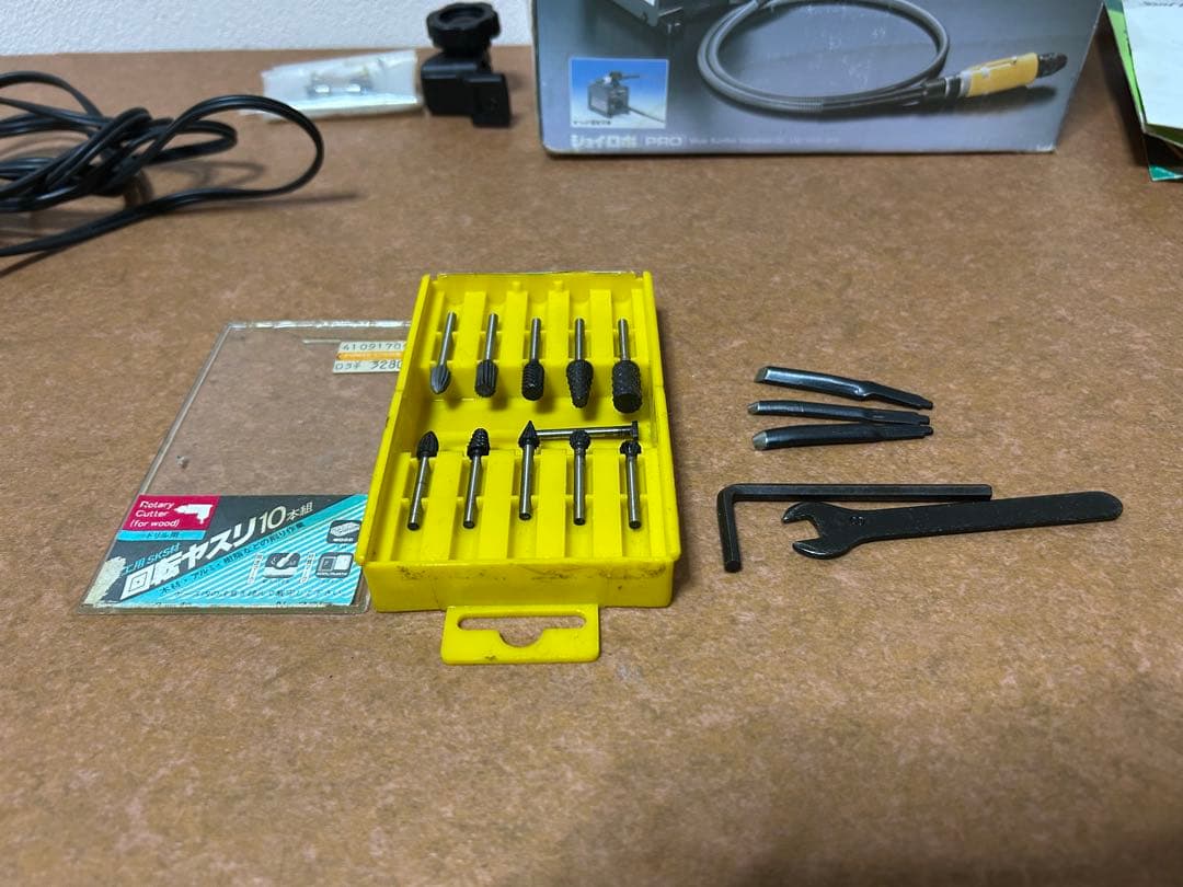 だ*ご様 電動　神•舎利付け　ミニ盆栽　小品盆栽