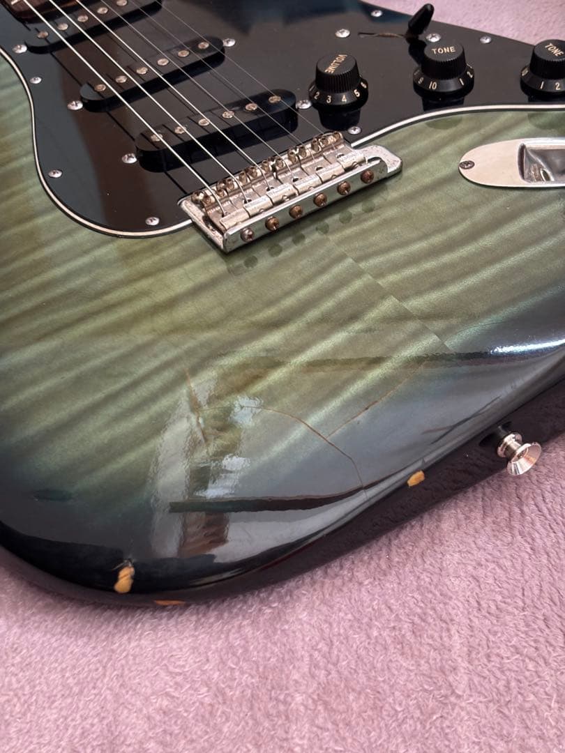 MIJフジゲン製　Squier by Fender Silver Series