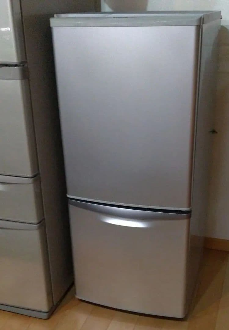 National NR-B143J　一人暮らし　冷蔵庫