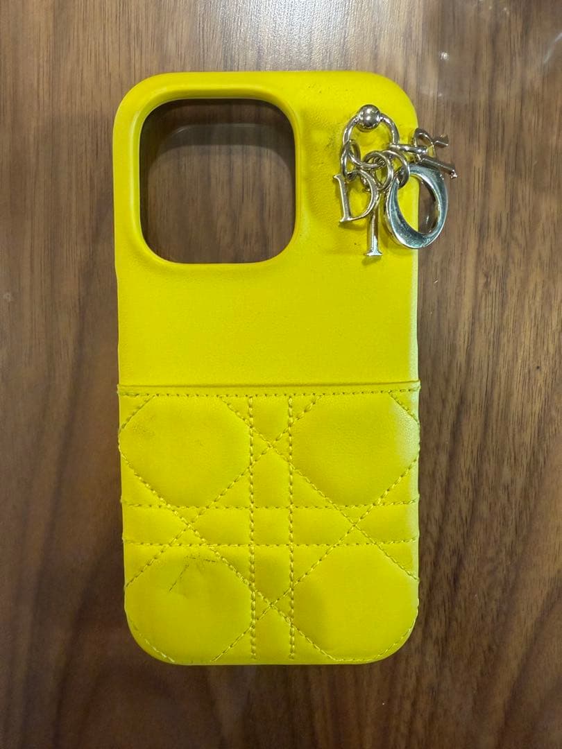 クリスチャンディオール　LADY DIOR iPhone15proケース