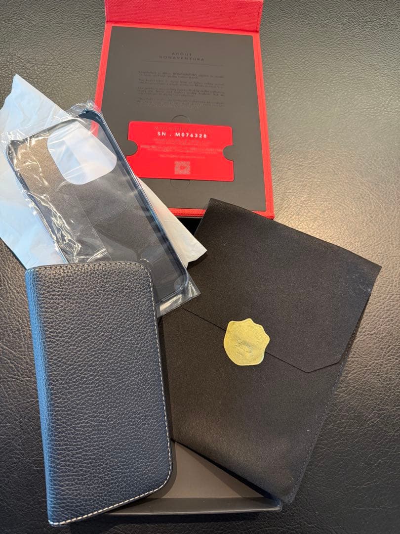 BONAVENTURA iPhone15pro ネイビー レザー 手帳型ケース