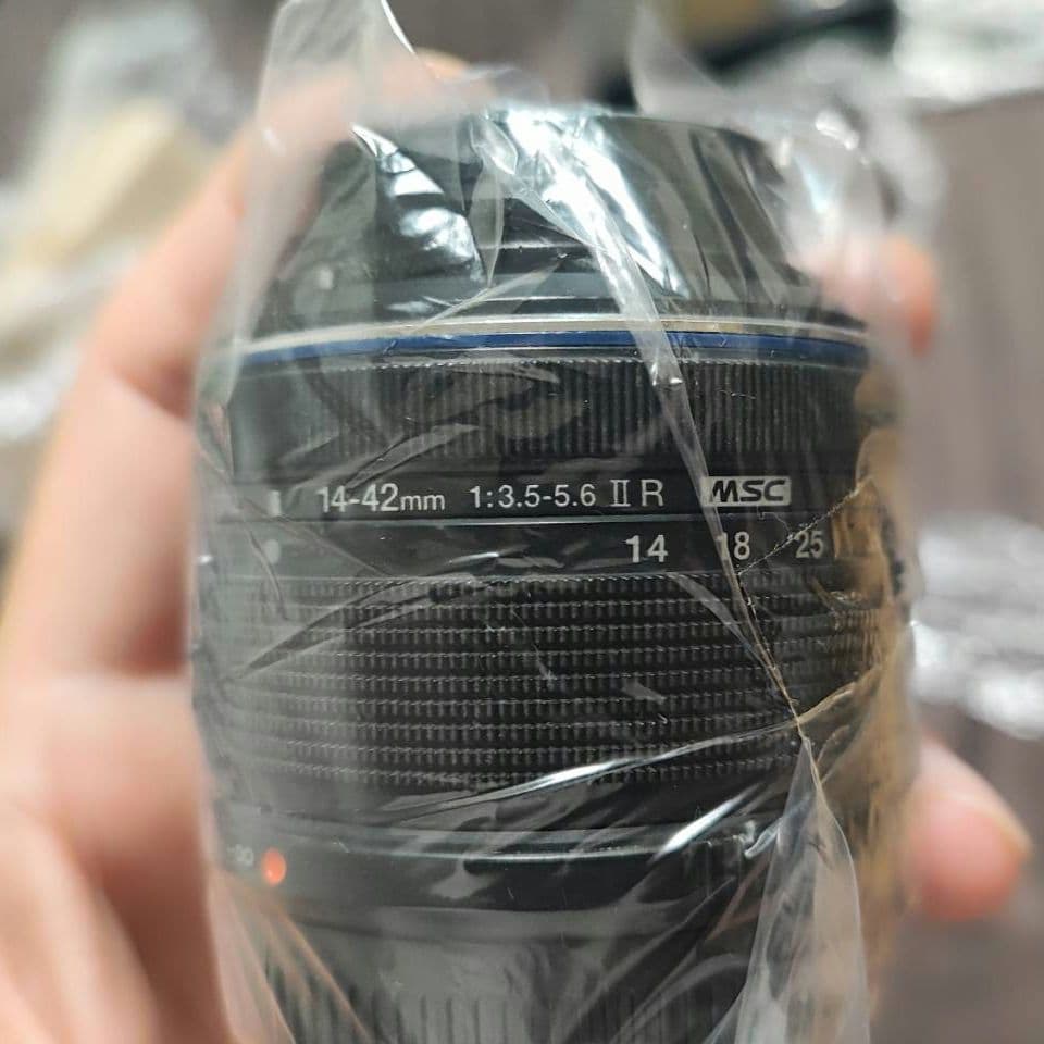 【美品】M.ZUIKO DIGITAL14-42mm F3.5-5.6 IIR