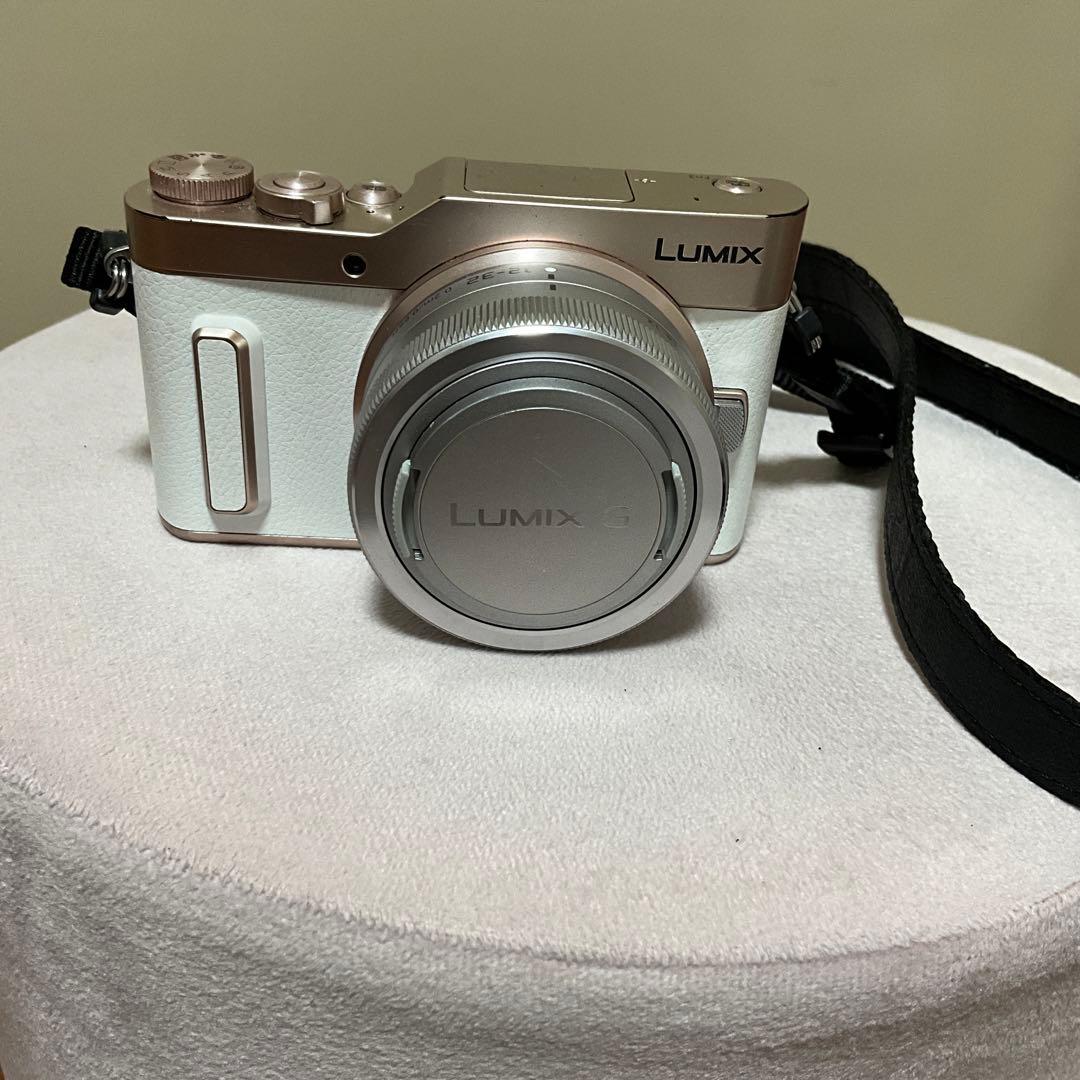 Y*i様 LUMIX GF10ホワイト/シルバー コンパクトデジタルカメラ