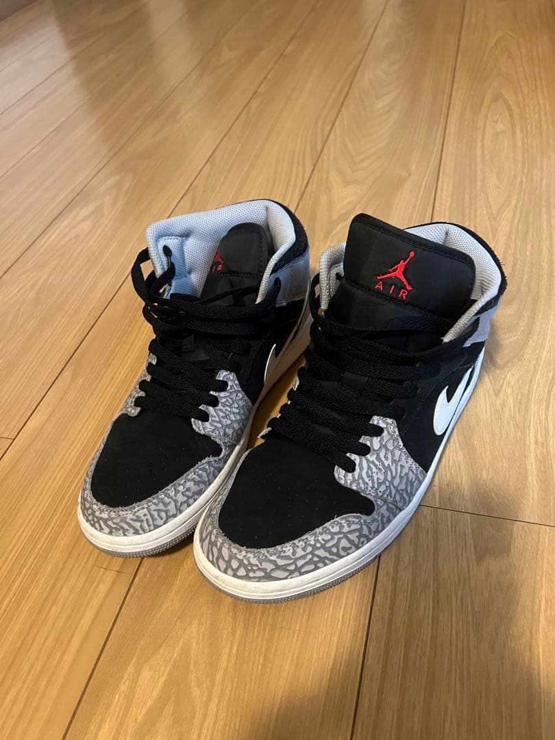 ジョーダン1 SE エレファント　トウ　26