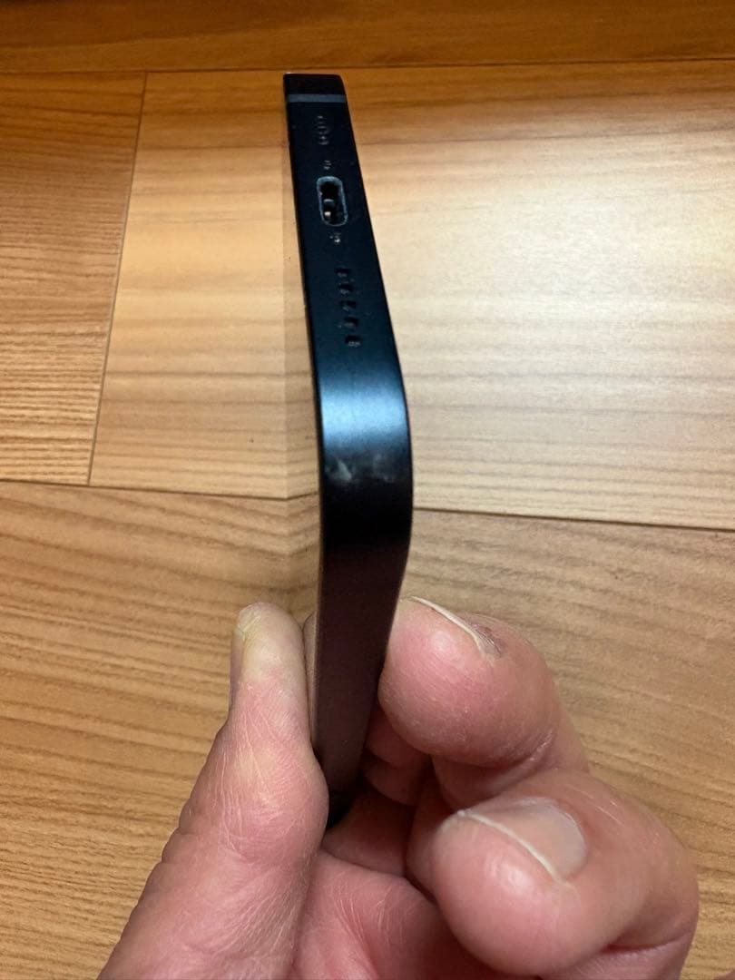 Apple iPhone13 色ミッドナイト256GB