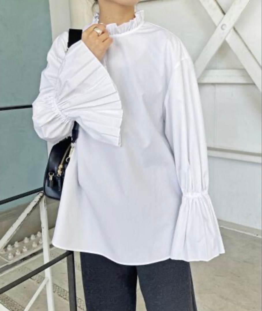 【新品】Spick & Span コットンブロードタックフリルブラウス　ホワイト