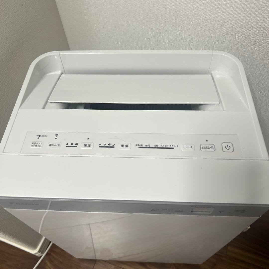【美品】ダイキン ACK70X-W 空気清浄機 DAIKIN 加湿器
