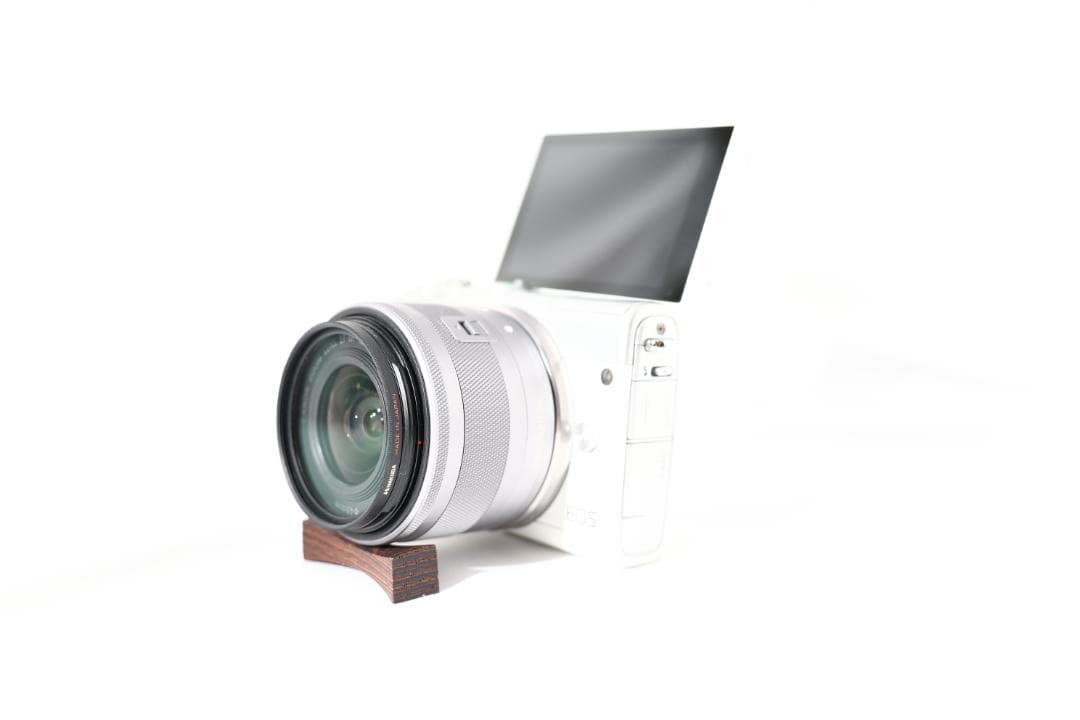 【美品】Canon EOS M100 ミラーレス一眼カメラ レンズセット