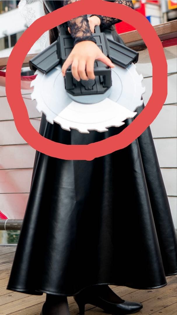 サカデイ 大佛 武器