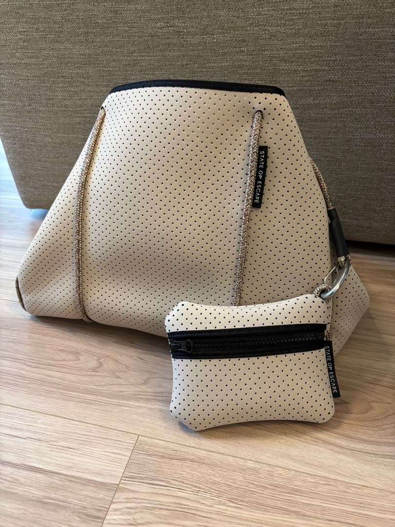 state of escape トート　ベージュ