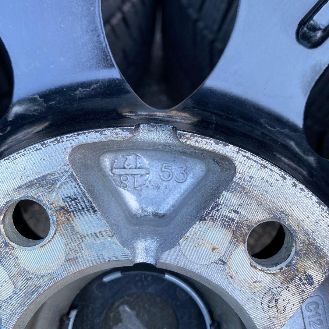 中古バリ溝‼️ブリヂストンスタッドレスセット215/50R17 プリウスα等